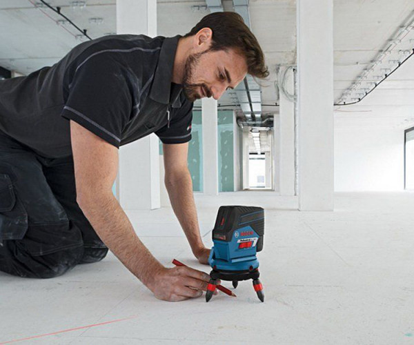 Линейный нивелир BOSCH GCL 2-50 C+RM2 (AA)