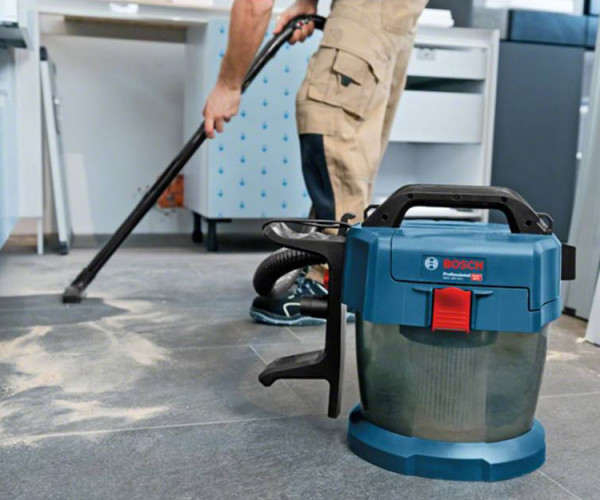 Аккумуляторный пылесос BOSCH GAS 18V-10 L Solo
