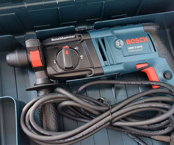 Перфоратор BOSCH GBH 2-20 D