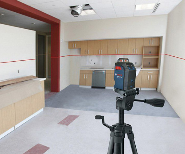 Линейный нивелир BOSCH GLL 2-20 + BM3 + кейс Koffer