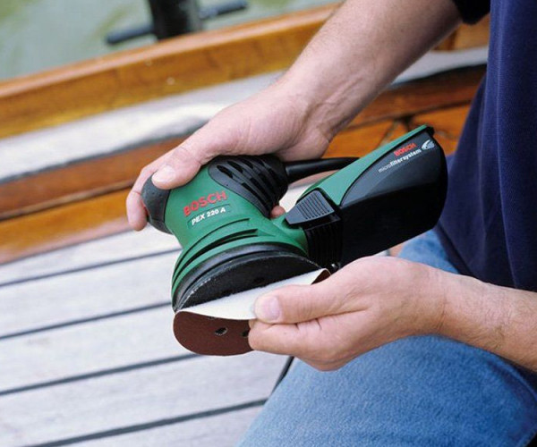 Эксцентриковая шлифмашина BOSCH PEX 220 A