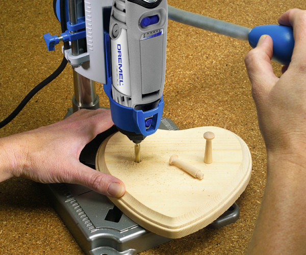 Сверлильная стойка Bosch Dremel Workstation (220)