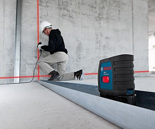 Линейный нивелир BOSCH GLL 3-X