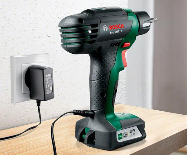 Аккумуляторная дрель-шуруповерт BOSCH EasyDrill 12