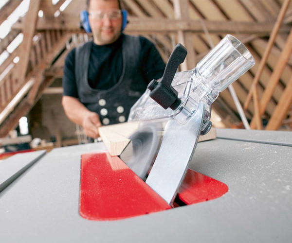 Настольная пила BOSCH GTS 10 J