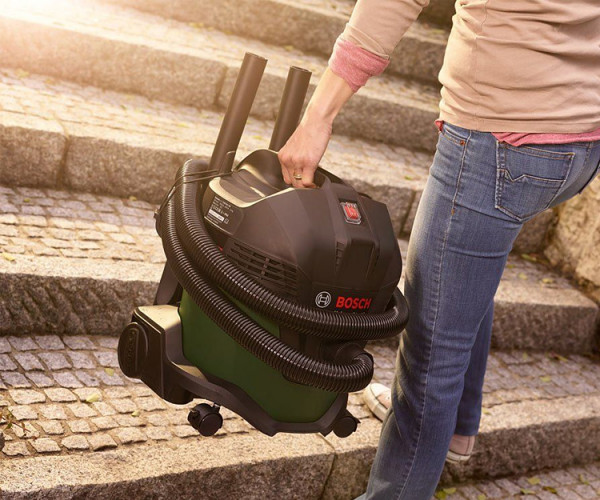 Пылесос BOSCH UniversalVac 15