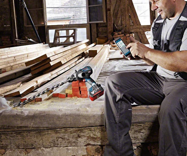 Аккумуляторный шуруповерт BOSCH GSR 18V-110 C