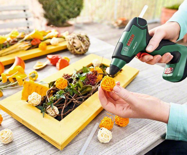 Клеевой пистолет BOSCH PKP 3,6 LI