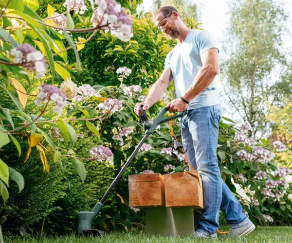 Триммер электрический BOSCH EasyGrassCut 23