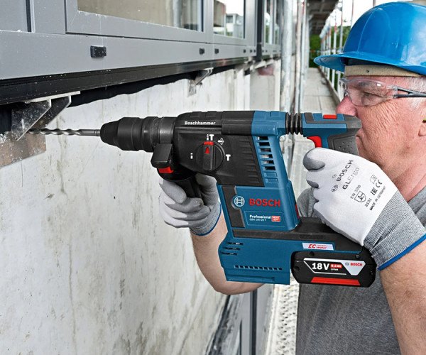 Аккумуляторный перфоратор BOSCH GBH 18V-26 + ProCORE18V 8.0Ah