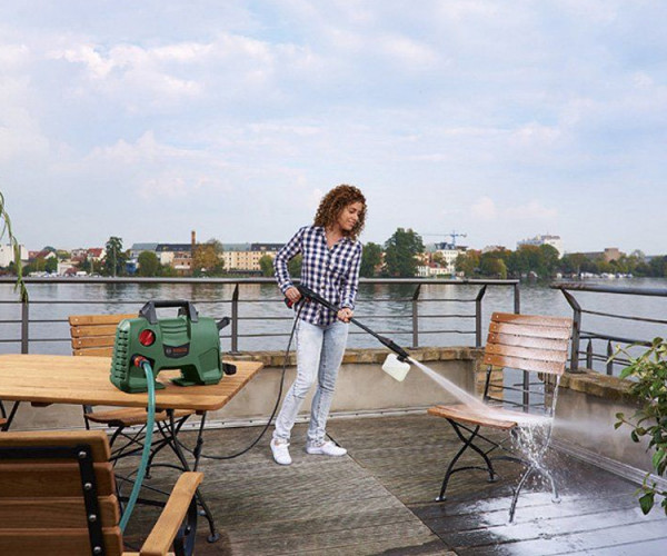 Мойка высокого давления BOSCH EasyAquatak 120