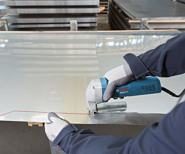 Листовые ножницы по металлу BOSCH GSC 75-16